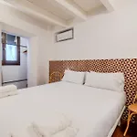 Flateli Santa Clara 22 Apartment *