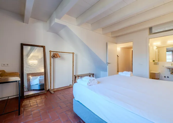 Flateli Santa Clara 22 Gerona