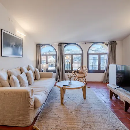 Flateli Santa Clara 22 *