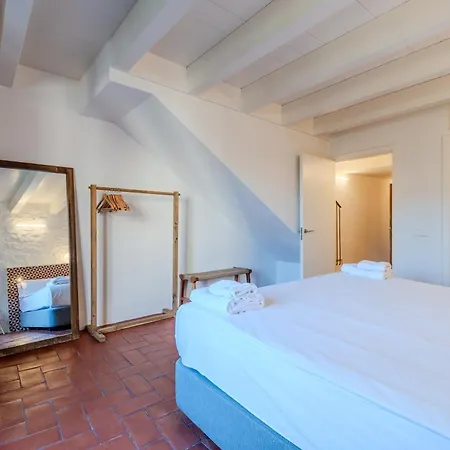 Flateli Santa Clara 22 Girona