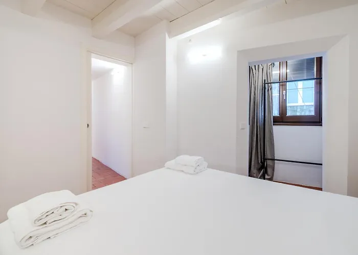 Апартаменты Flateli Santa Clara 22 *