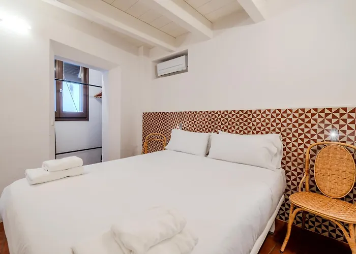 Flateli Santa Clara 22 شقة *